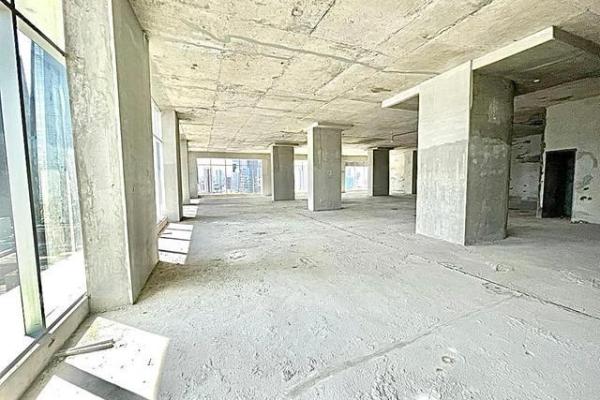 Venta o alquiler de oficina en revolution tower