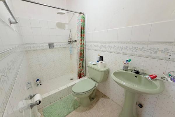 For sale:duplex house in brisas de golf, with pool