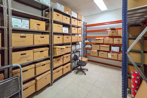 Commercial premises for sale in tumba muerto