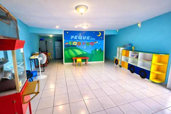 Propiedad comercial en venta o alquiler – uso multifuncional