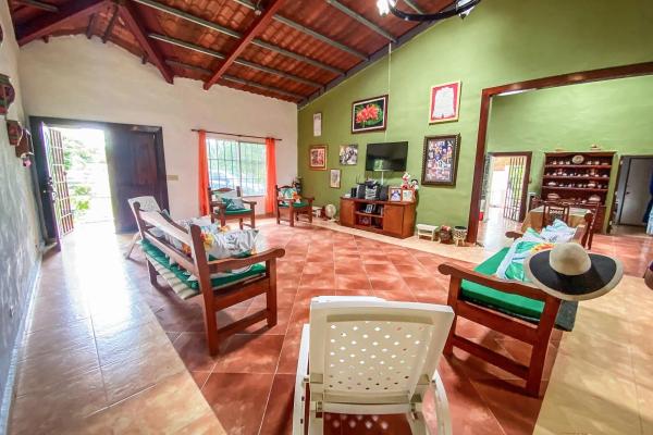 House for sale in san carlos, el espino