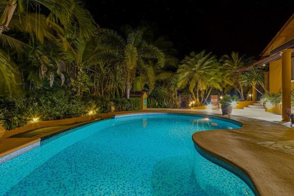 Casa tropical de 3 dormitorios hacienda pacifica