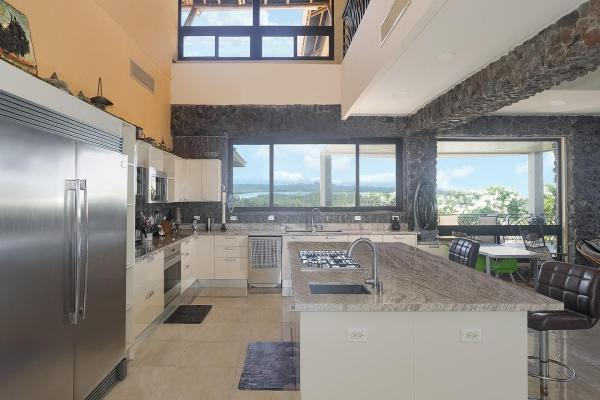 Panama estate w/marina,airstrip & resort potential
