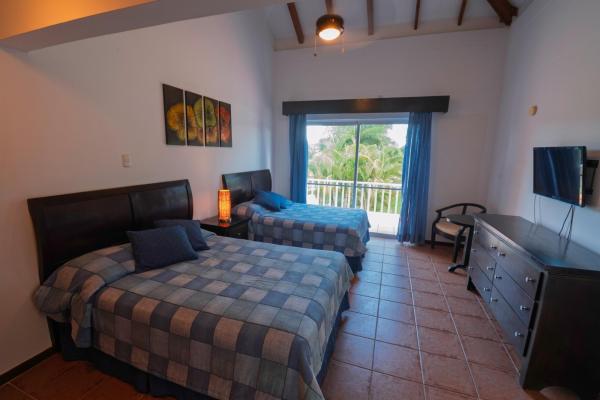 Casa adosada de 4 habitaciones en costa blanca