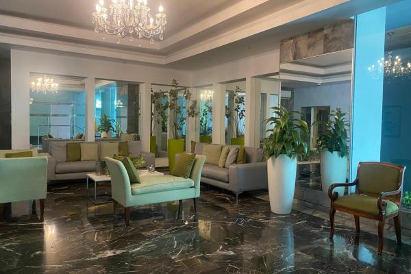 Penthouse for sale with appliances in marbella