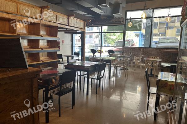 Venta de local comercial rentando en hato pintado a pasos de la 12 de octubre