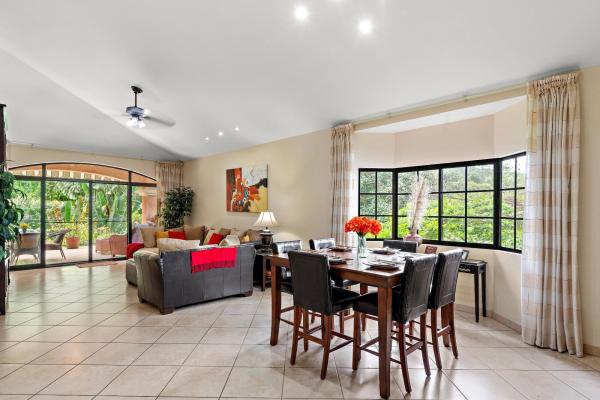 Rare 3-bedroom corner condo in valle escondido