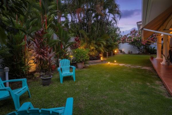 Venta de casa unifamiliar en palmeras del este, costa del este remodelada