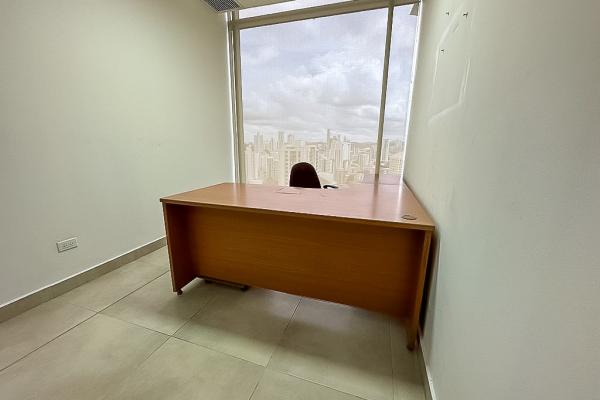 Venta de oficina en obarrio, ph sortis