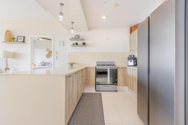 Precioso condominio amueblado de 3 habitaciones en punta caelo
