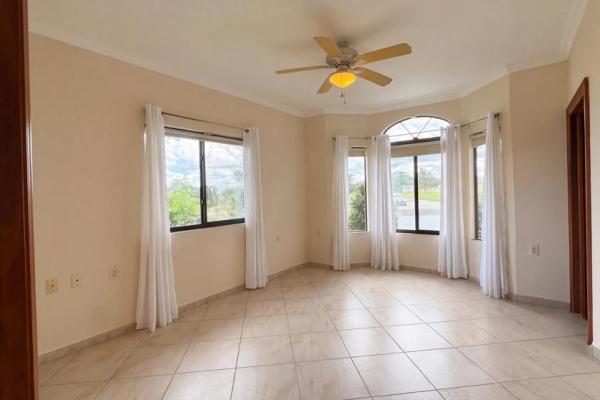 Casa de tres habitaciones en venta en alto boquete