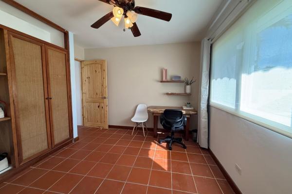 Casa privada con piscina y amplio terreno en coronado