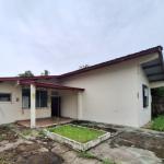 Venta de terreno con mejoras en rio abajo