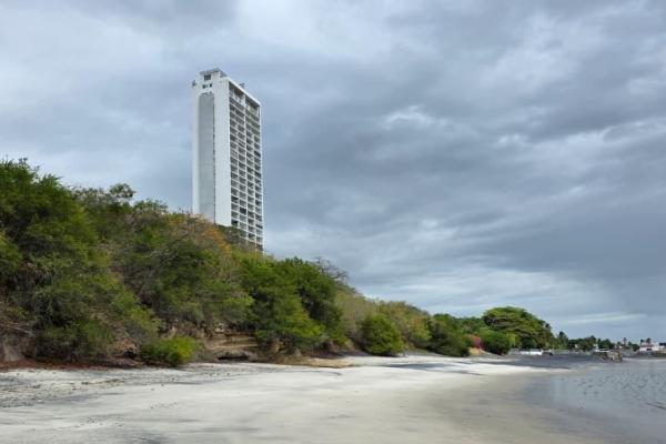 Terreno urbanizable frente al mar en venta | el palmar