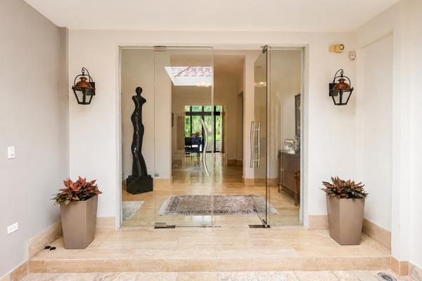 Single-family home for sale in santa maria