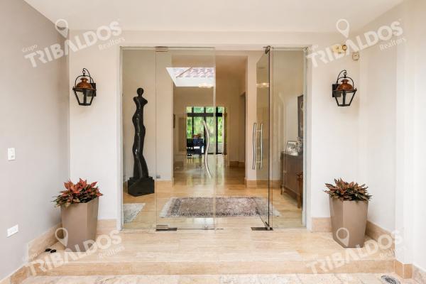 Single-family home for sale in santa maria