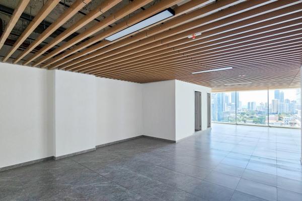Oficina a estrenar - sortis business tower 105 m2