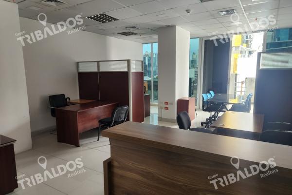 Alquiler de oficina en panamá desing center