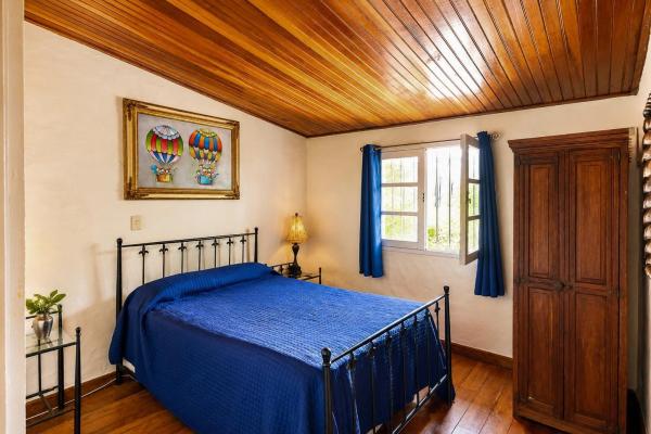 Venta de residencia tipo hacienda con ríos y senderos vía al valle de antón