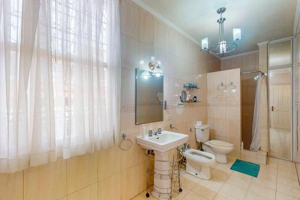 House for sale in the old town of colón, panama