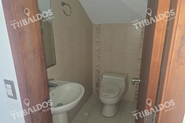 Sale of house in el doral