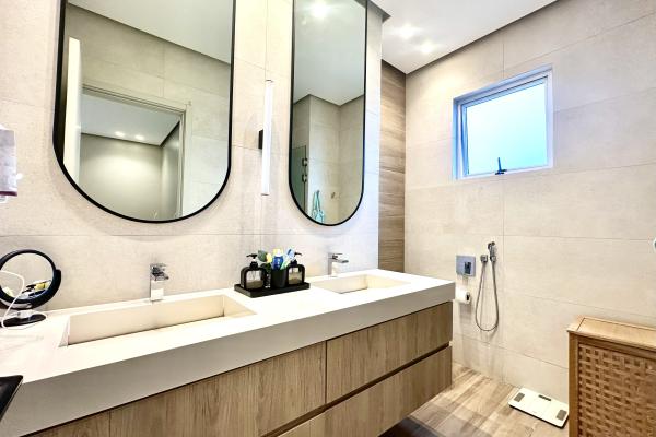 Beautiful condo for sale in costa del este ph titanium