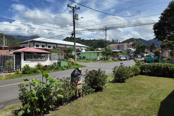 Downtown boquete corner property