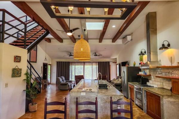 Four-bedroom ocean view home in boca chica