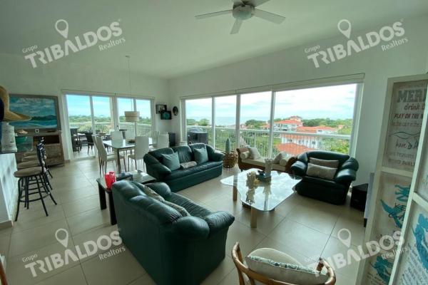Venta de apartamento, en punta barco village, con vista al mar