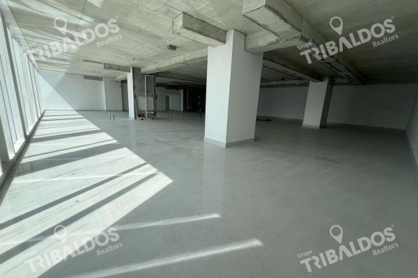 Venta de oficina en the towers business , piso completo
