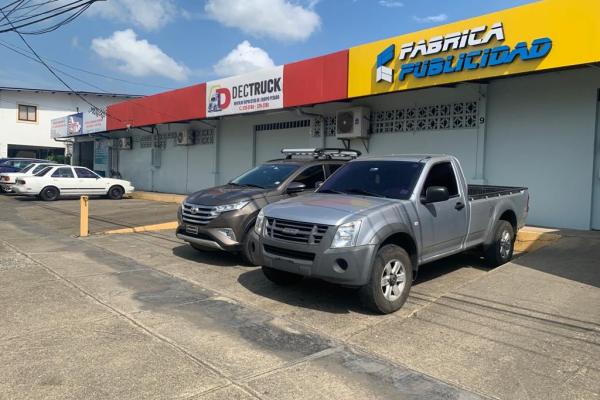 Venta de plaza comercial en ph plaza fernand, betania