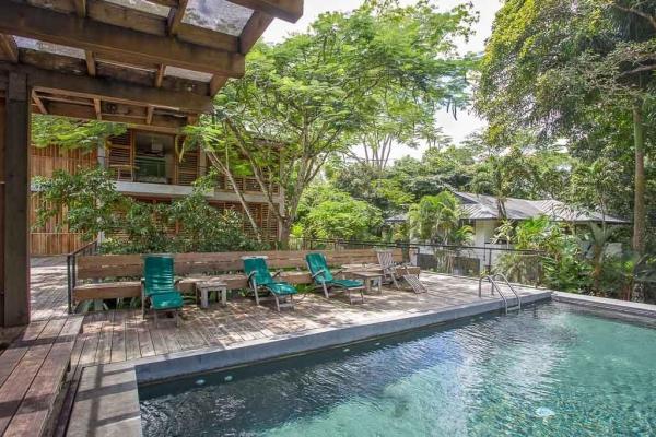 Casa con piscina en la selva tropical panameña en gamboa