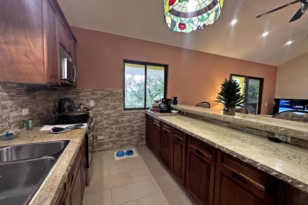 Oportunidad! se vende hermosa casa con piscina en altos del maría