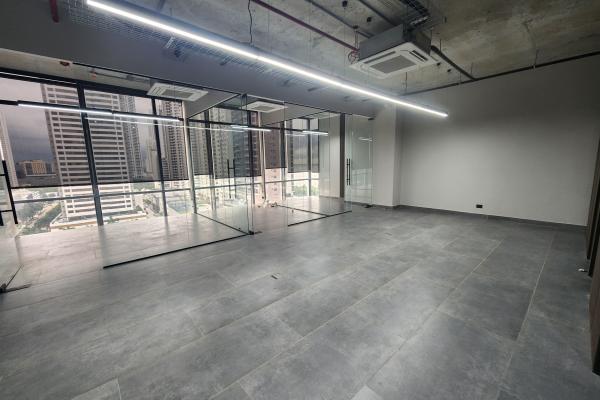 Alquiler de oficina en ph prime time tower