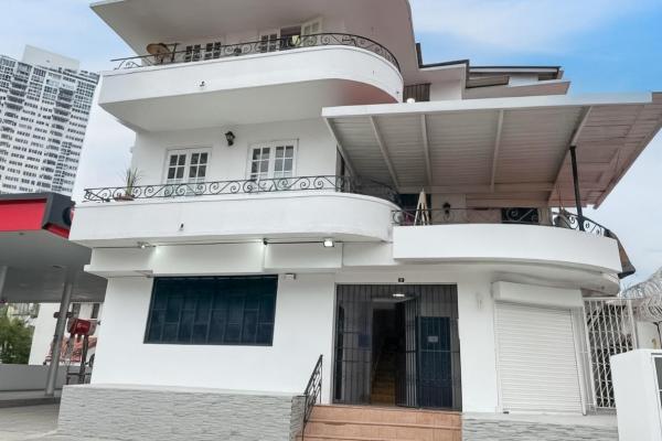 Building for sale in bella vista