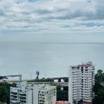 Exclusive corner unit w/ ocean views at moon tower