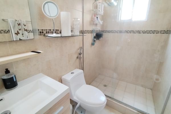 House for sale in villa tivoli, brisas del golf.