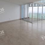 Sale of apartment in ocean waves nueva gorgona