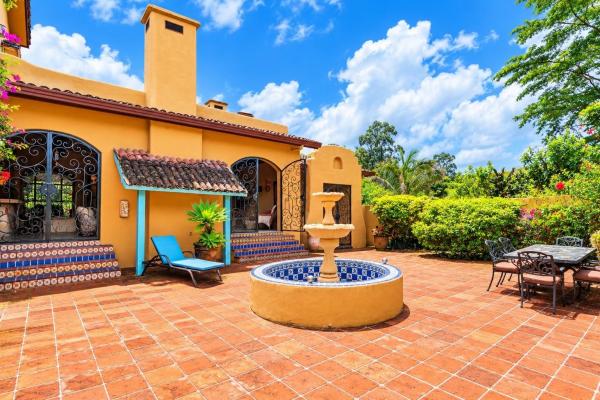 Mexican-inspired home in palo alto boquete