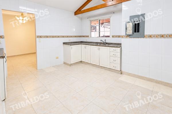 House for sale or rent in campo lindbergh | 2 bedrooms, 2 bathrooms, and strategic location