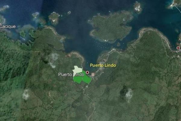 Venta de terreno frente a playa puerto lindo colón