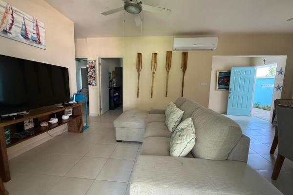 For sale apartment ground floor bijao howard 12