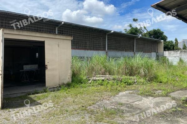 Venta de terreno en parque lefevre