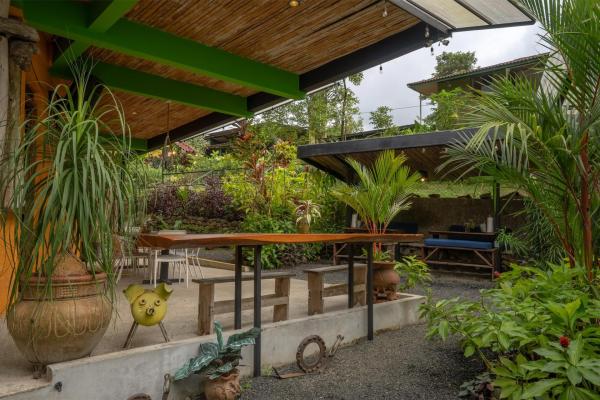 Turnkey restaurant and commercial property
