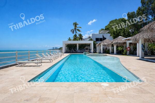 Apartamento frente al mar en venta , ph la ensenada farallón