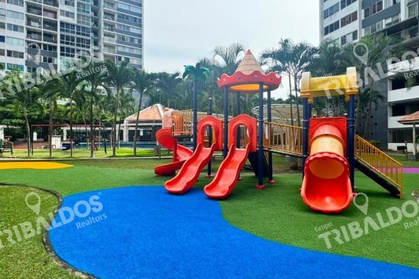 Apartamento en venta en transístmica de 2 recámaras – ph central park