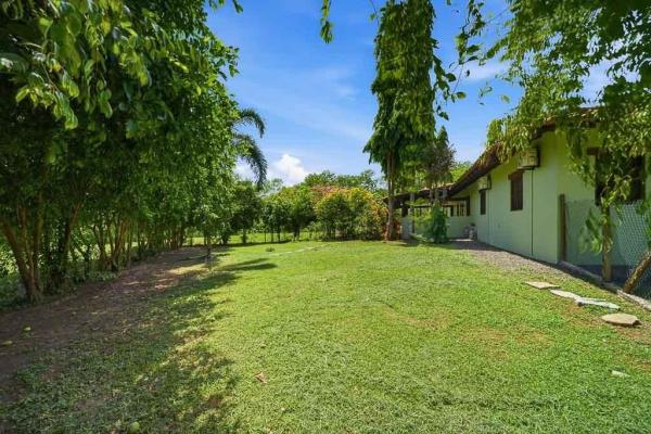 Custom country home with casita in pedasi