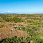 Finca de desarrollo de 26 hectáreas con vistas al océano y a la montaña.