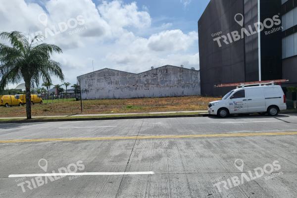 Venta de terreno en santa maria business district excelente precio