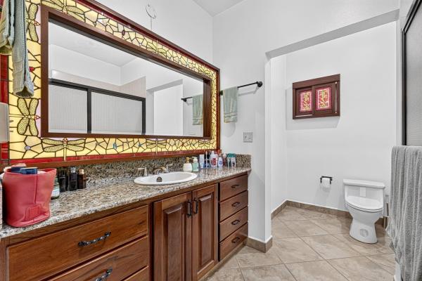 Condominio exclusivo en el tercer piso en valle escondido boquete